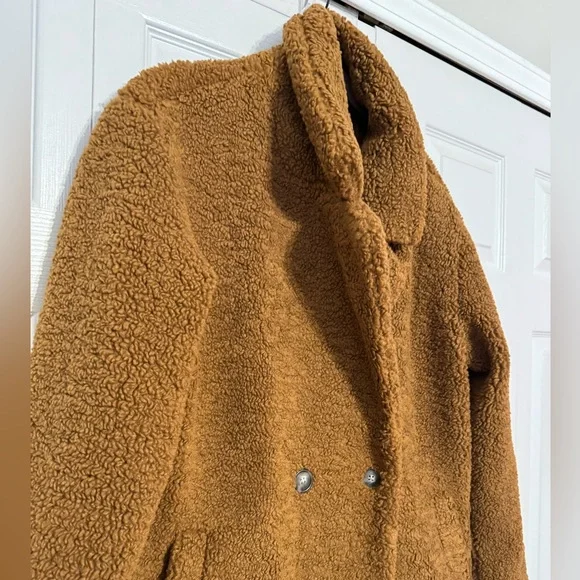 Cozy Brown Sherpa Teddy Coat - Picture 4 of 11